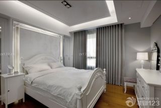 2025新古典主义风格床装修图片