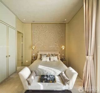 现代时尚卧室床装修效果图