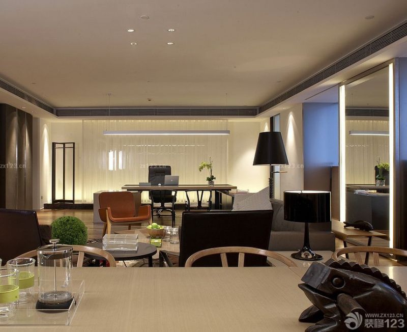 最新专业办公室室内装修设计方案